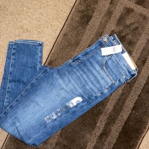 They are super high rise jeggings!